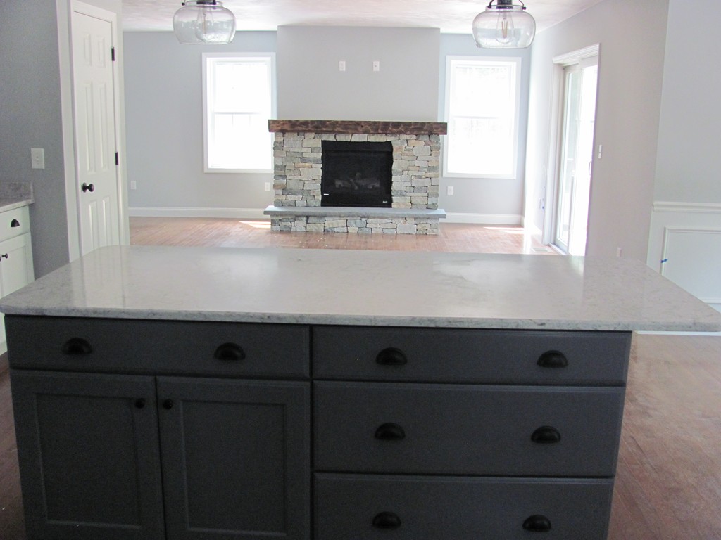 10 Harbor Trace Road Townsend, MA 01469 - Photo 7 of 15