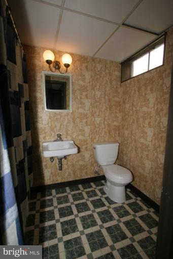 15823 Broadfording Road Clear Spring, MD 21722 - Photo 6 of 11 Bath #2