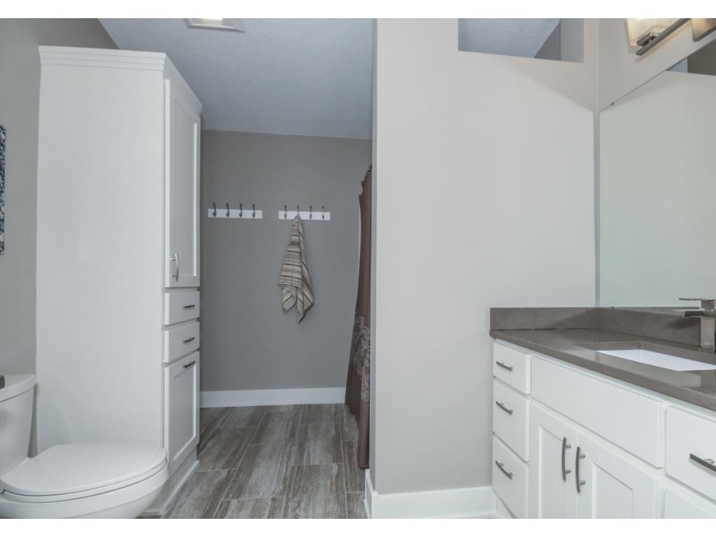 760 North Hay Lake Road Eagan, MN 55123 - Photo 12 of 22 Gallery Image 12