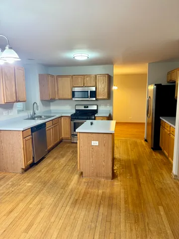 $377,000 | 6216 Pond View Drive, Matteson, IL 60443