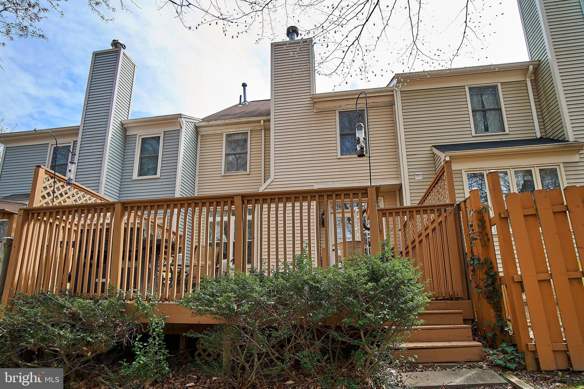7214 Olde Lantern Way Springfield, VA 22152 - Photo 31 of 32 Rear view. Gate to deck.