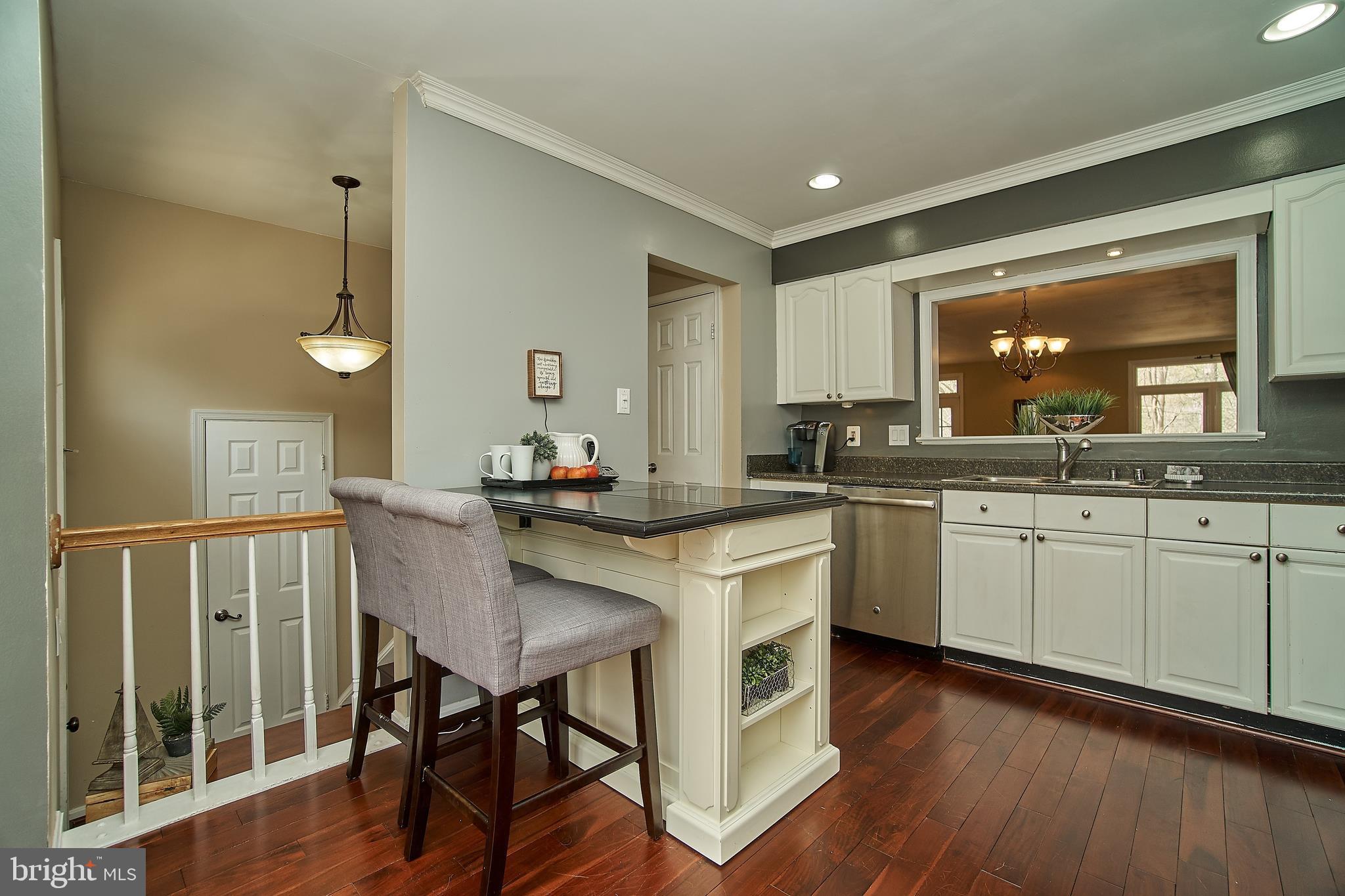 7214 Olde Lantern Way Springfield, VA 22152 - Photo 5 of 32 Room for a kitchen table.