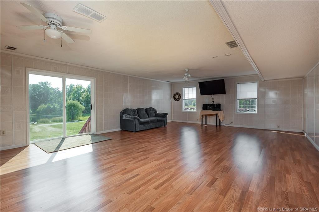 9236 Hollrah Road Pekin, IN 47165 - Photo 15 of 31 Gallery Image 15