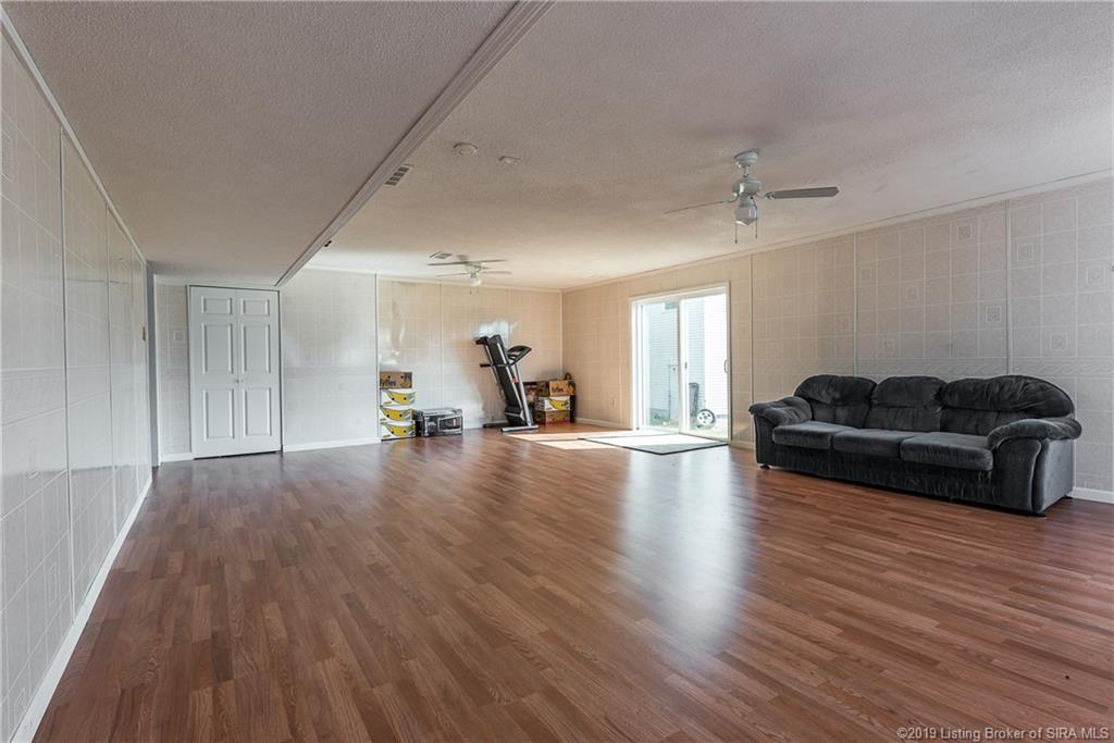 9236 Hollrah Road Pekin, IN 47165 - Photo 16 of 31 Gallery Image 16