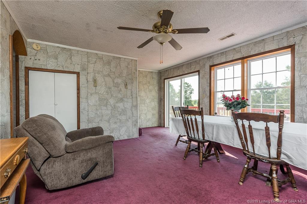 9236 Hollrah Road Pekin, IN 47165 - Photo 9 of 31 Gallery Image 9
