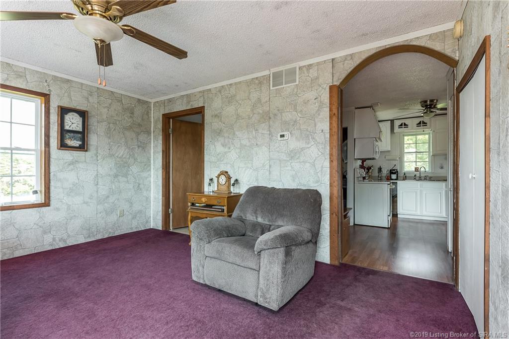 9236 Hollrah Road Pekin, IN 47165 - Photo 10 of 31 Gallery Image 10