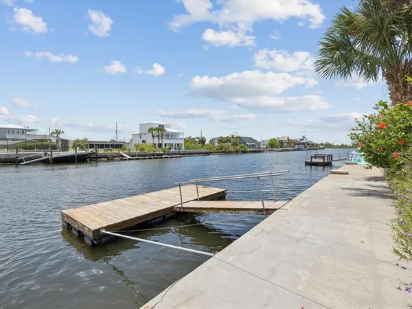 $3,300 | 3272 Minnow Creek Drive, Hernando Beach, FL 34607