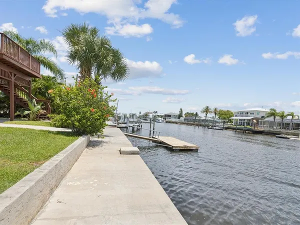 $3,300 | 3272 Minnow Creek Drive, Hernando Beach, FL 34607