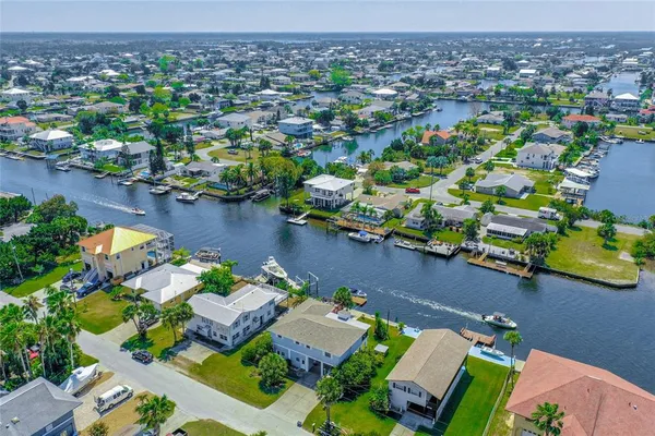 $3,300 | 3272 Minnow Creek Drive, Hernando Beach, FL 34607