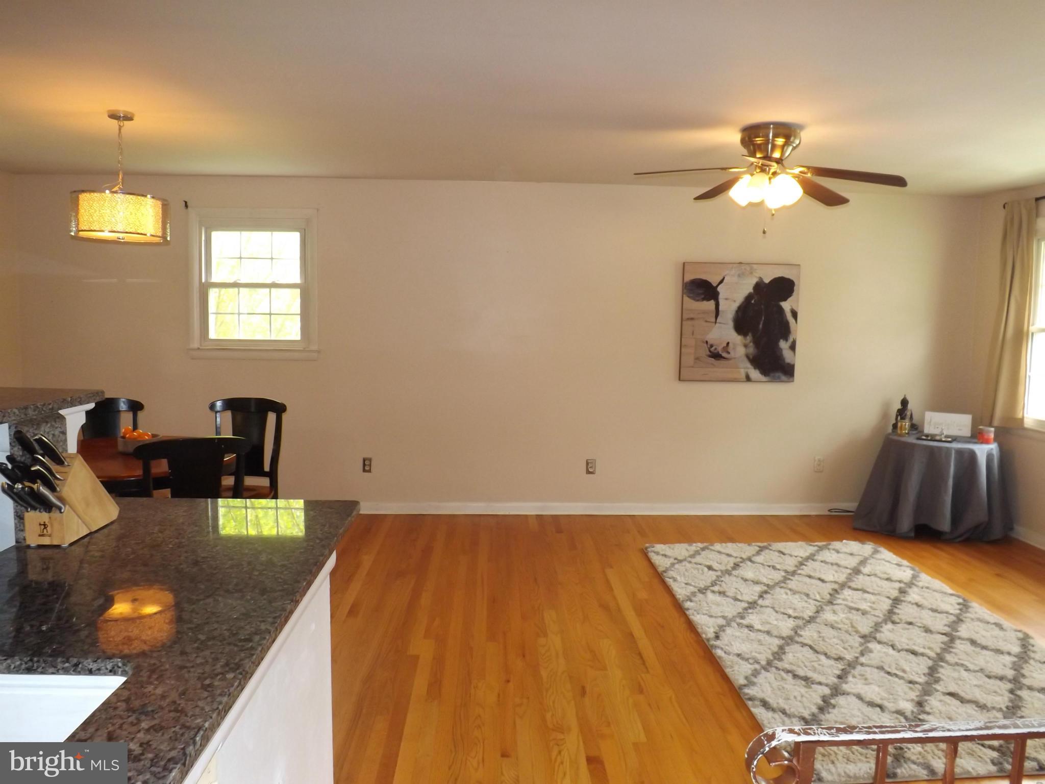 6737 Amherst Road Bryans Road, MD 20616 - Photo 11 of 30 Living Room