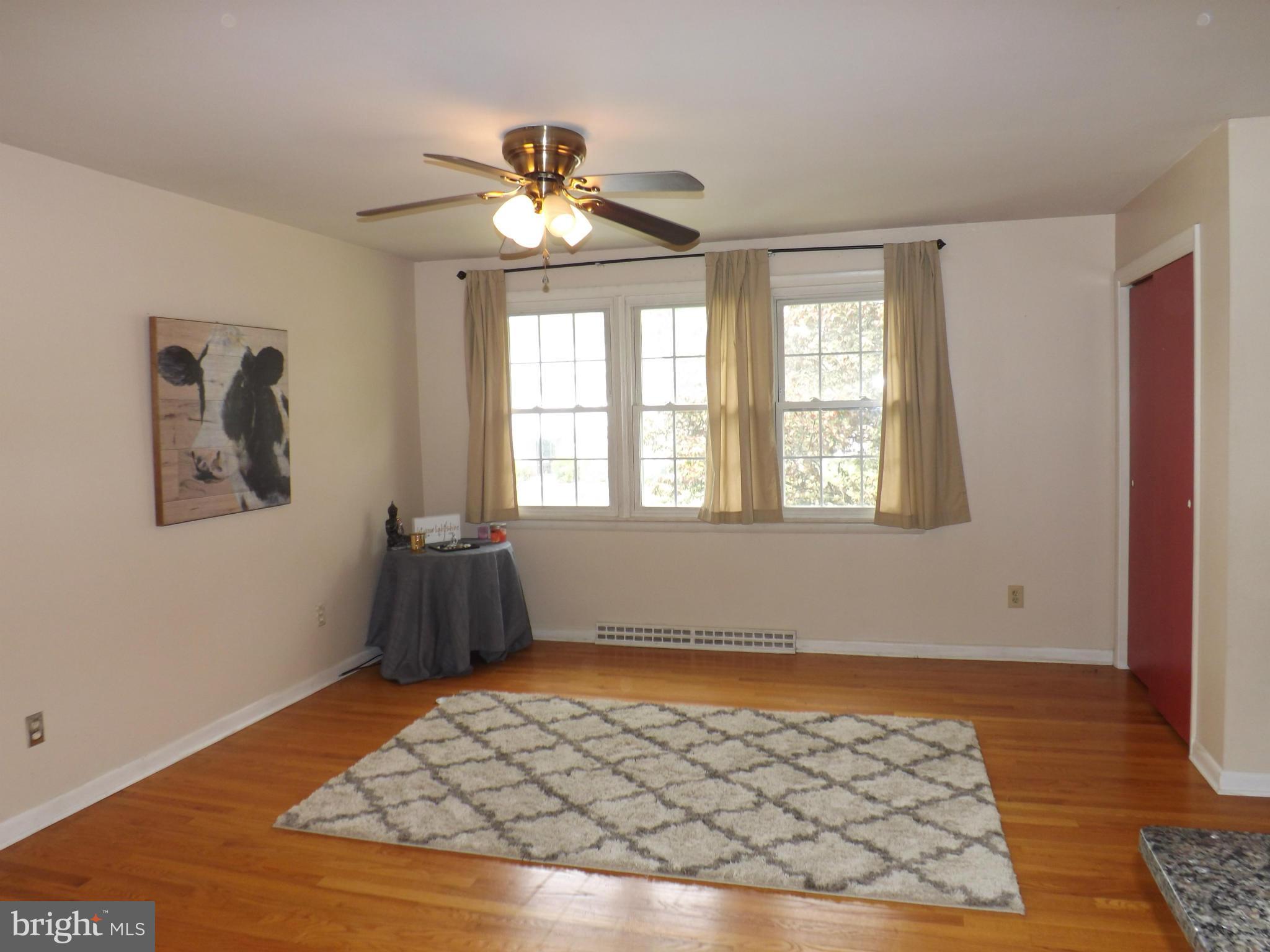 6737 Amherst Road Bryans Road, MD 20616 - Photo 8 of 30 Living Room