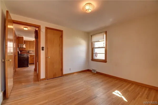 $215,000 | 244 Renwood Avenue, Tonawanda, NY 14217