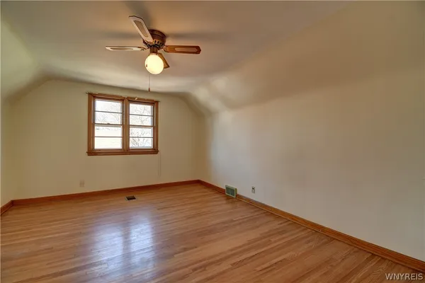 $215,000 | 244 Renwood Avenue, Tonawanda, NY 14217