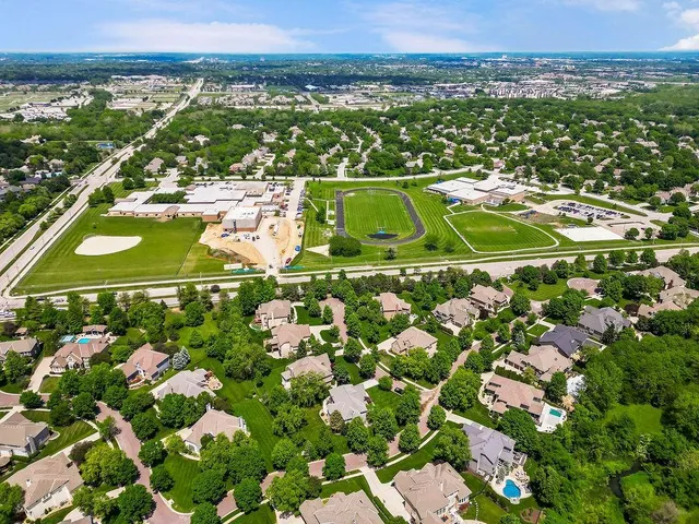 $675,000 | 14602 Grant Lane, Overland Park, KS 66221