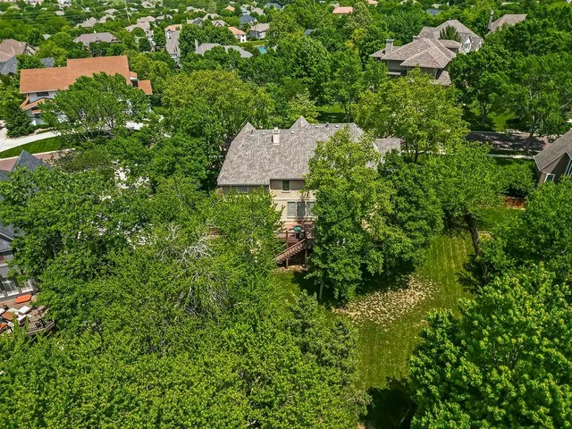 $675,000 | 14602 Grant Lane, Overland Park, KS 66221