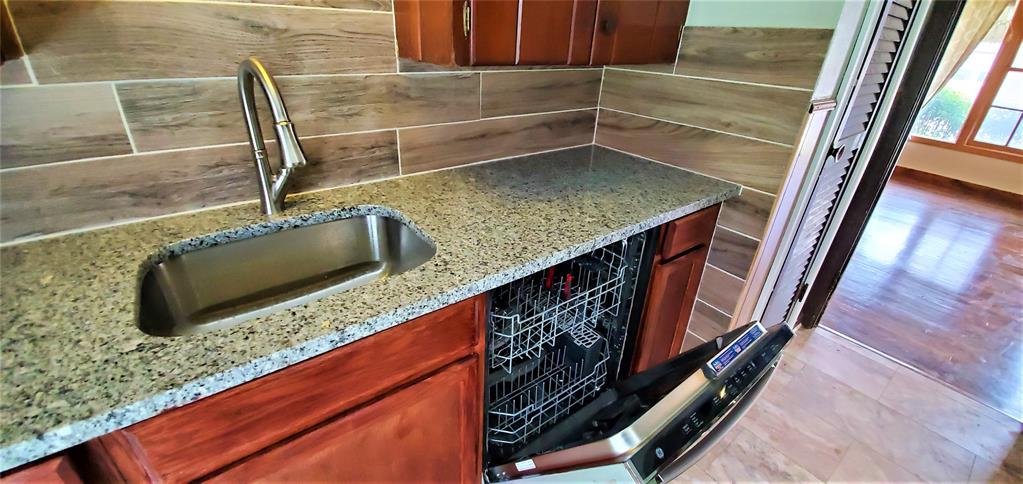 1111 Ave A Denton, TX 76201 - Photo 19 of 34