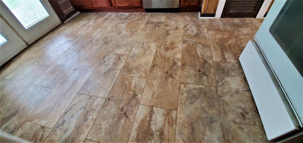 1111 Ave A Denton, TX 76201 - Photo 23 of 34