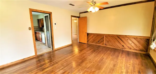 $1,800 | 1111 Ave A, Denton, TX 76201