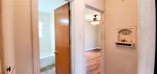 $1,800 | 1111 Ave A, Denton, TX 76201