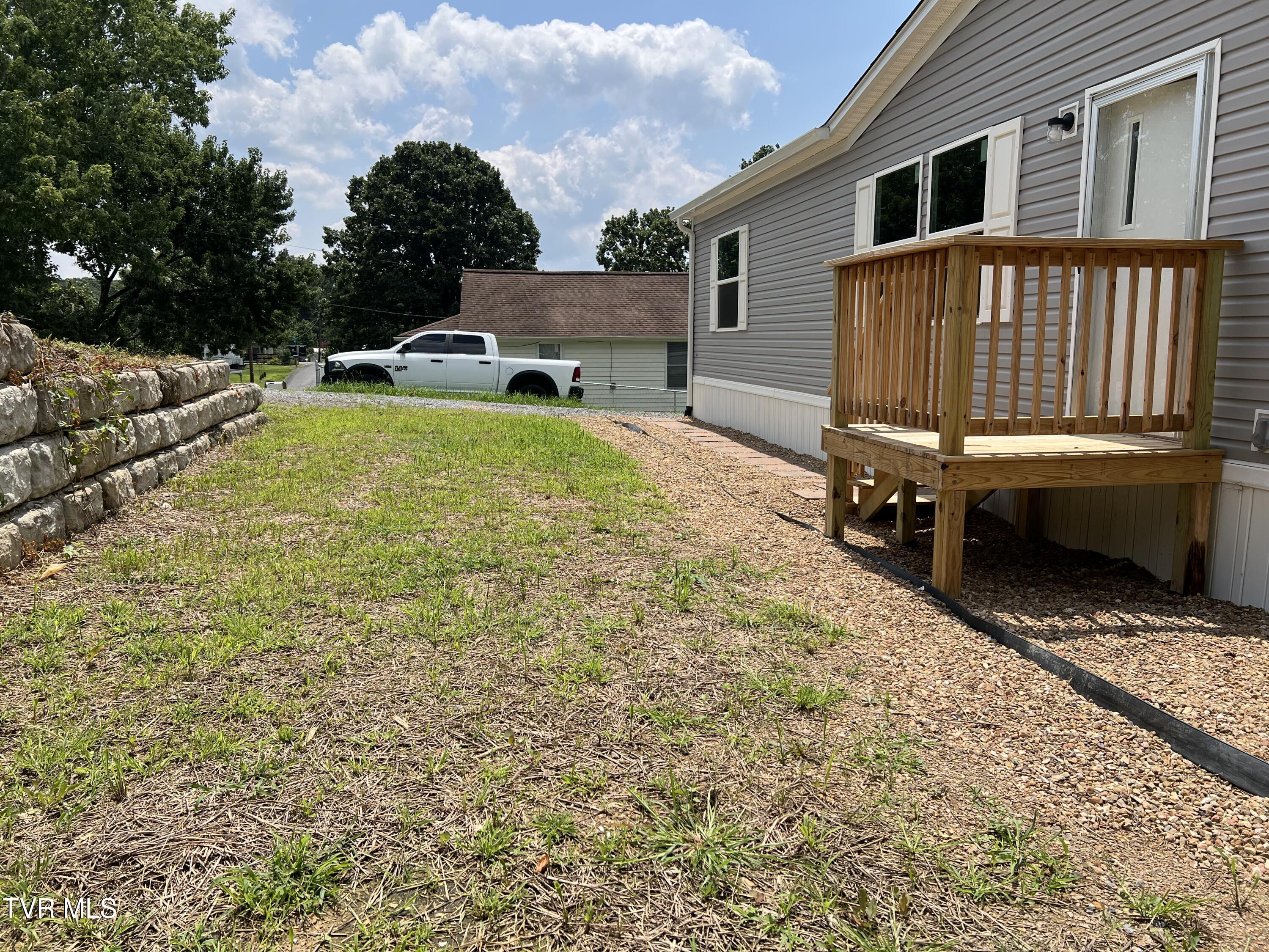 1408 Jayne Road Kingsport, TN 37660 - Photo 10 of 64 IMG_5902