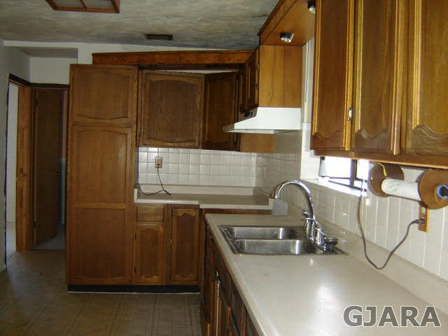 1306 M M 1/4 Road Loma, CO 81524 - Photo 8 of 19 Gallery Image 8