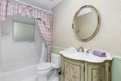 $2,250,000 | 359 Poinciana Drive, Fort Lauderdale, FL 33301