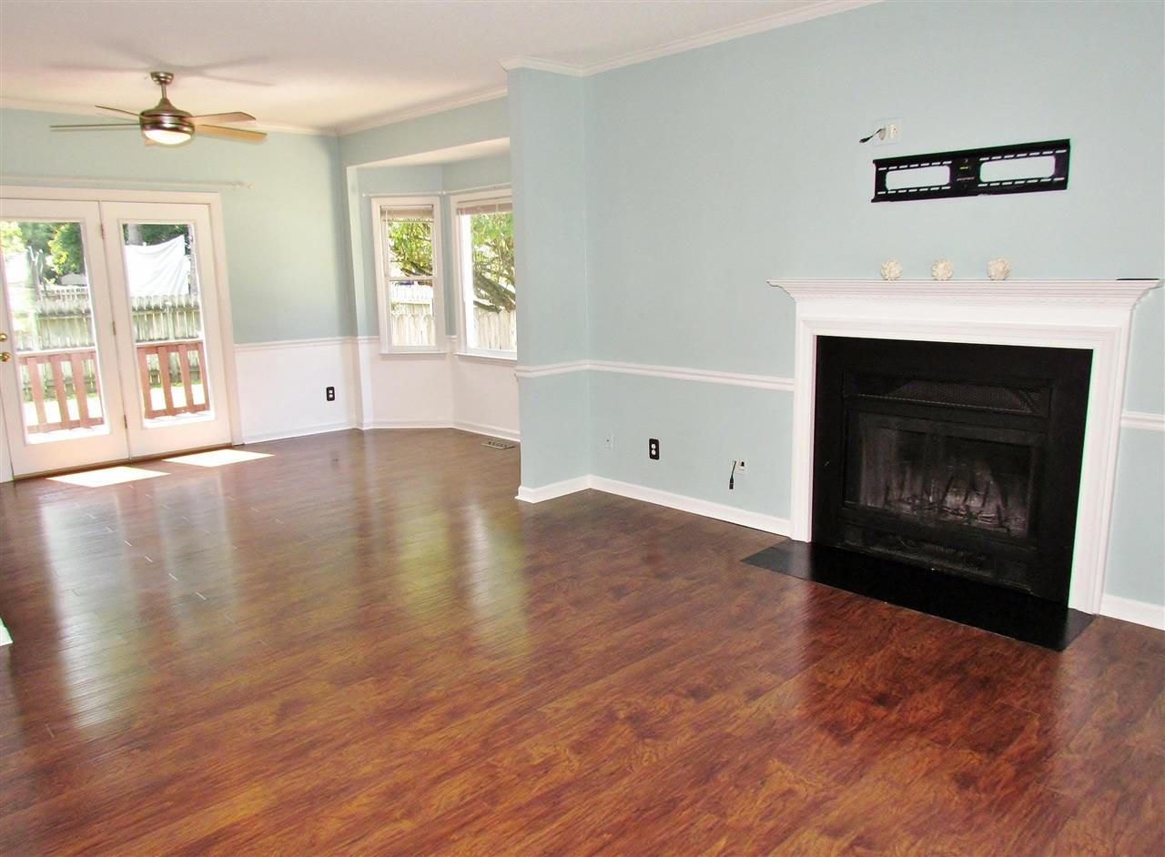 104 Longneedle Court Raleigh, NC 27603 - Photo 7 of 30 Living room