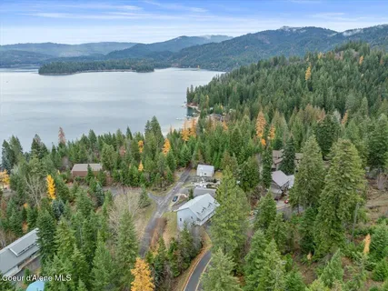 $899,500 | 6487 East Hayden Lake Road, Hayden, ID 83835
