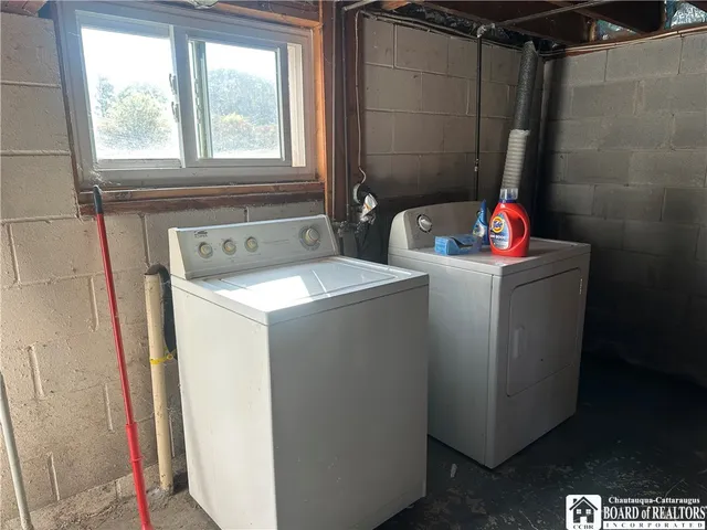 $185,000 | 363 North Central Avenue, Springville, NY 14141