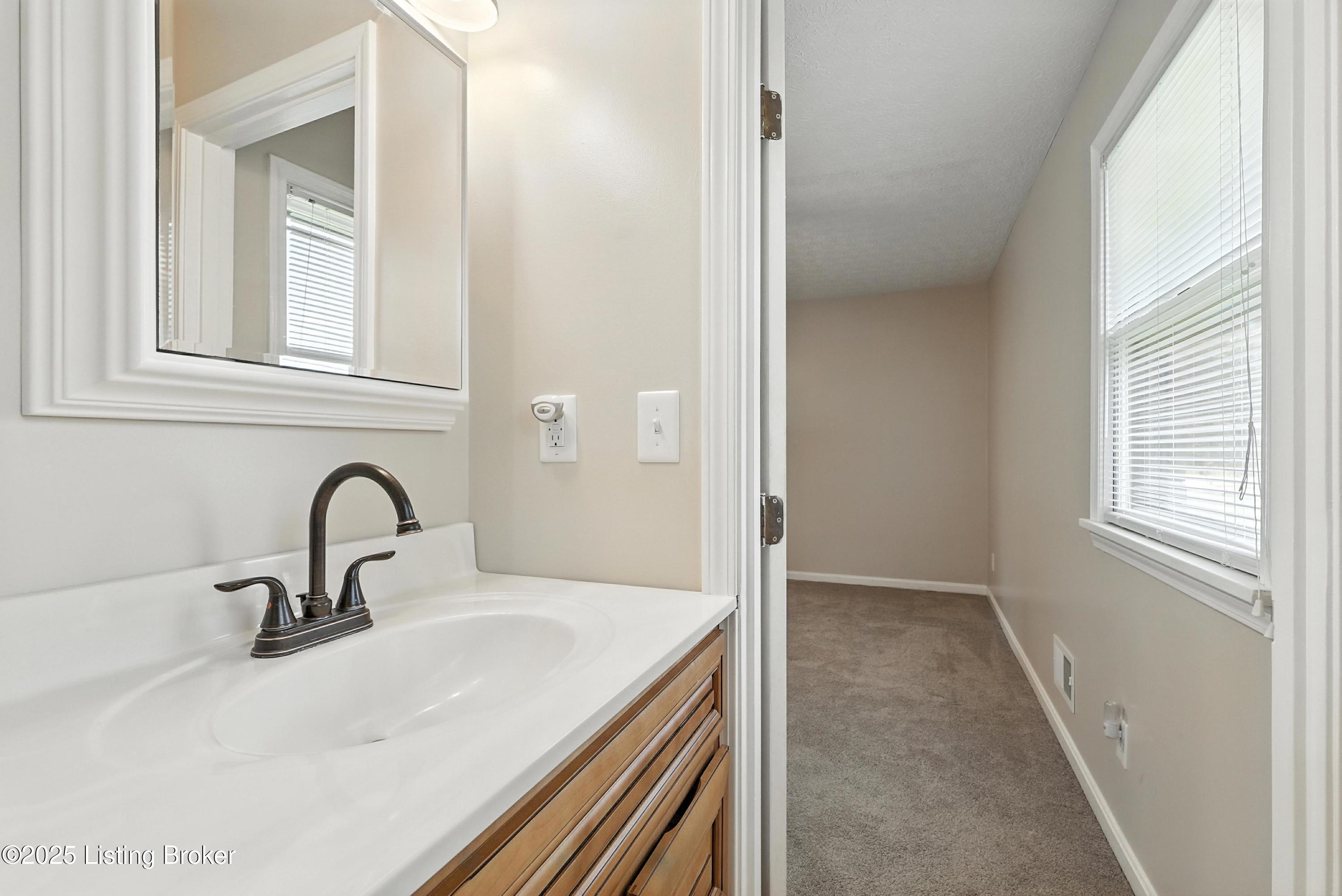 116 Mill Run Road Shepherdsville, KY 40165 - Photo 20 of 35 23_116millrun_louisvillerealestatemedia_