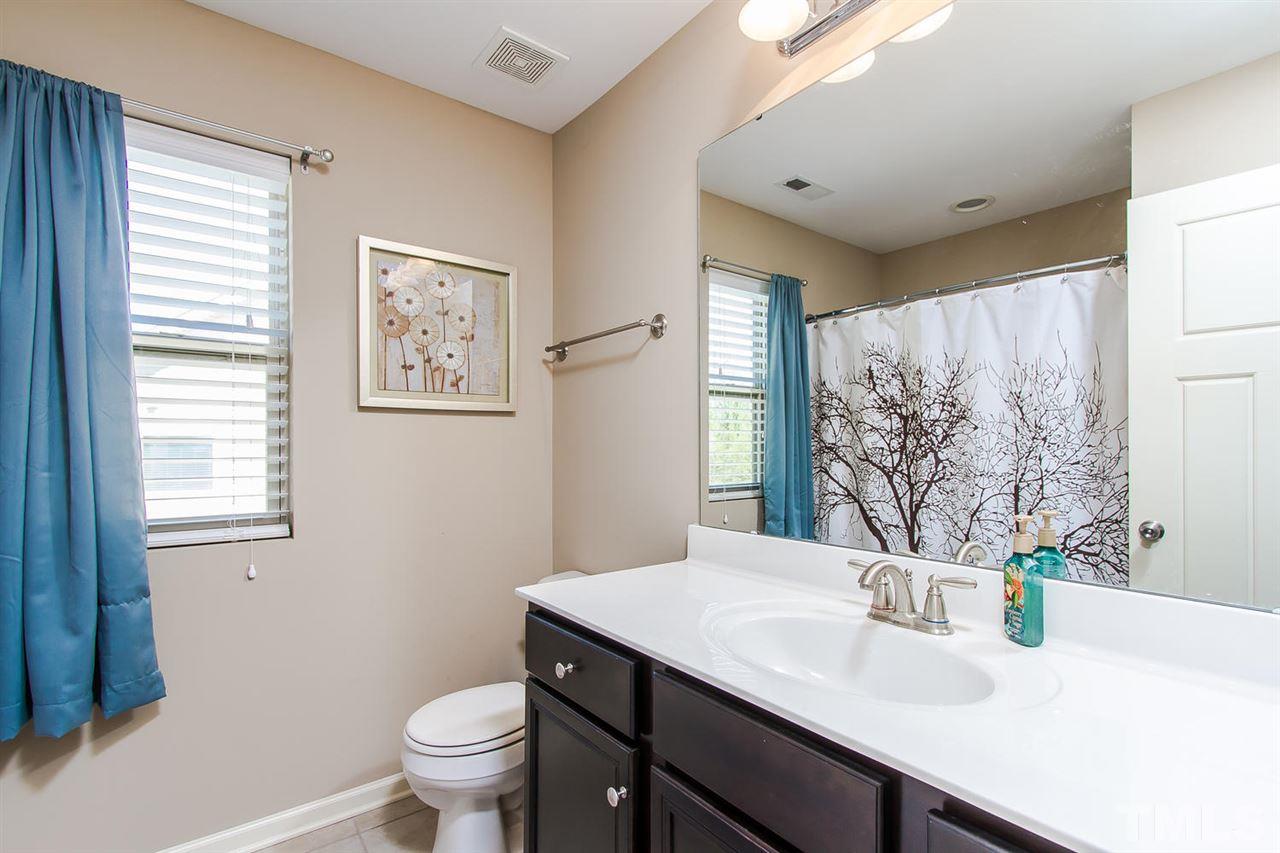 1401 Ranchester Road Knightdale, NC 27545 - Photo 20 of 24 Large second floor bathroom.