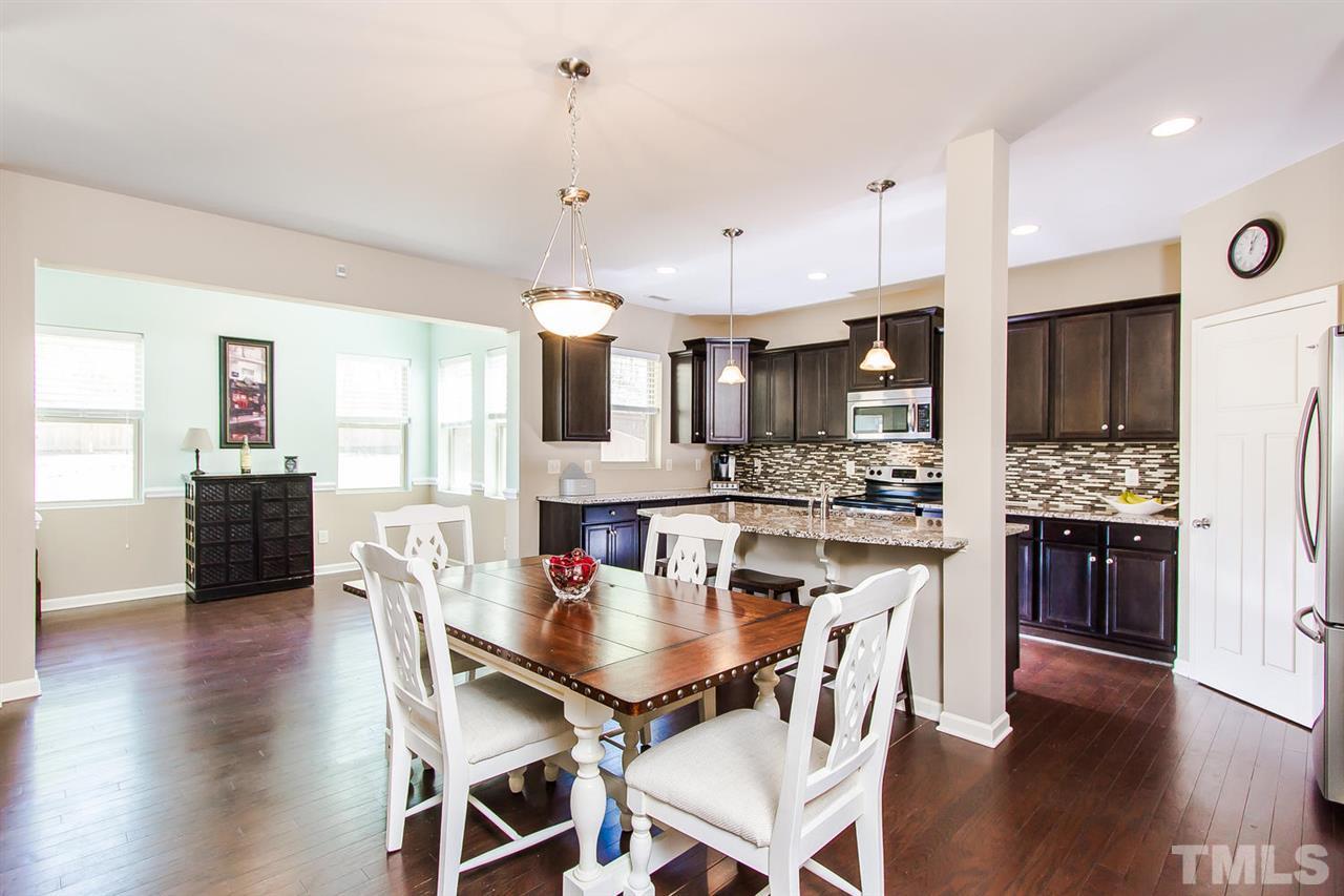 1401 Ranchester Road Knightdale, NC 27545 - Photo 7 of 24 Enormous eat-in kitchen allows you to always stay connected!