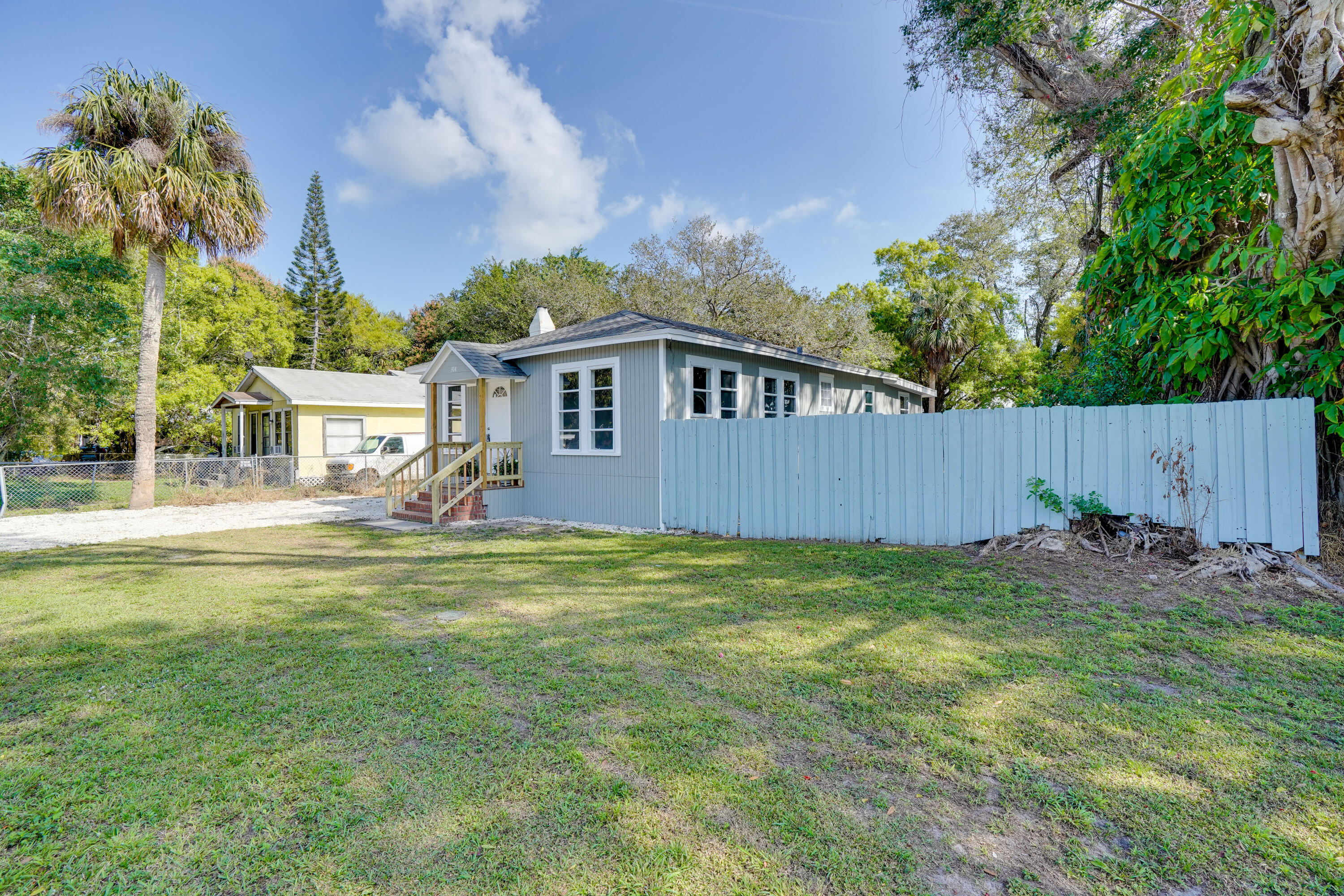 304 North 15th Street Fort Pierce, FL 34950 - Photo 11 of 33 15thSt-2