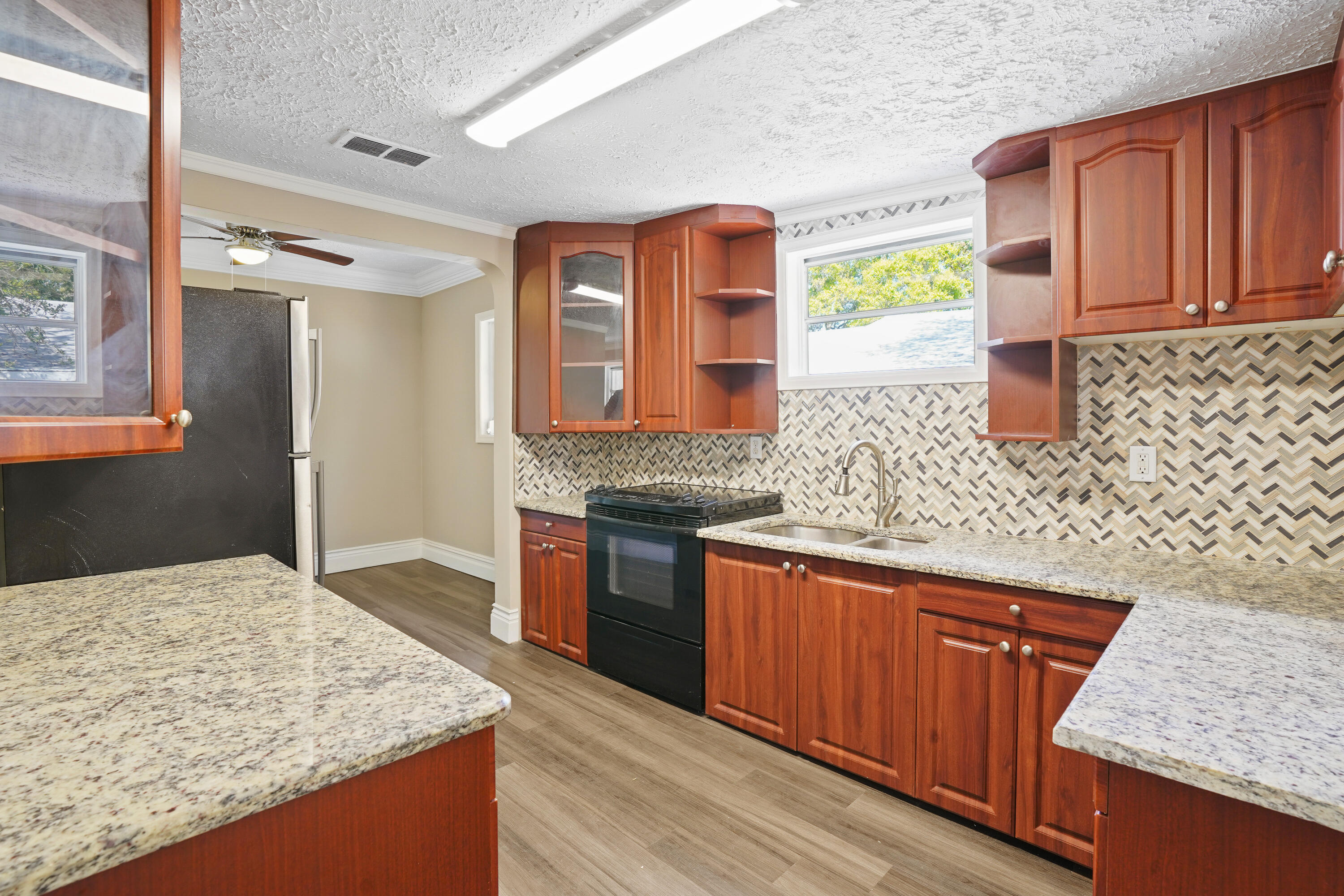 304 North 15th Street Fort Pierce, FL 34950 - Photo 17 of 33 15thSt-16