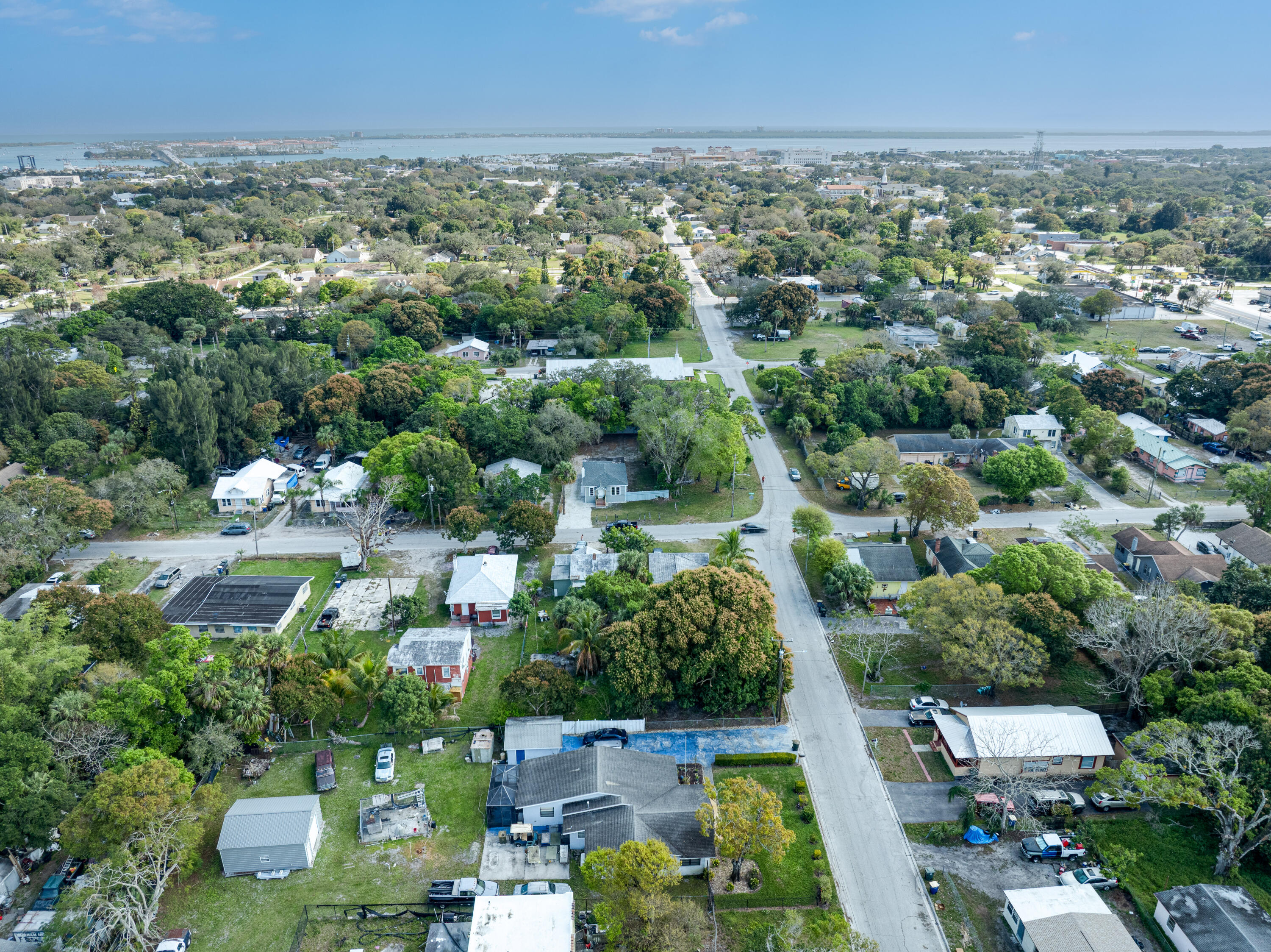 304 North 15th Street Fort Pierce, FL 34950 - Photo 29 of 33 15thSt-28