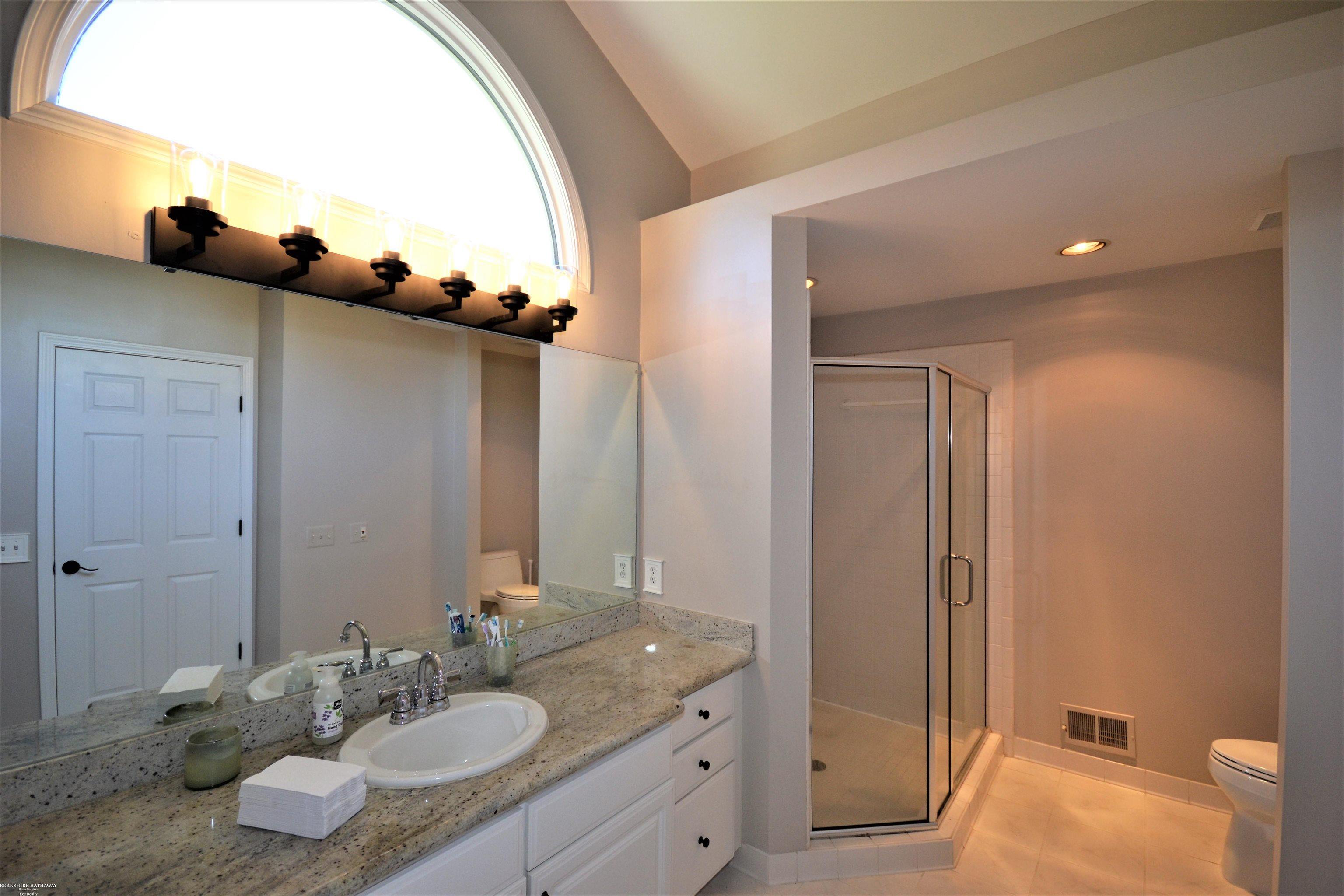 1813 Fox Run Rochester Hills, MI 48306 - Photo 42 of 68