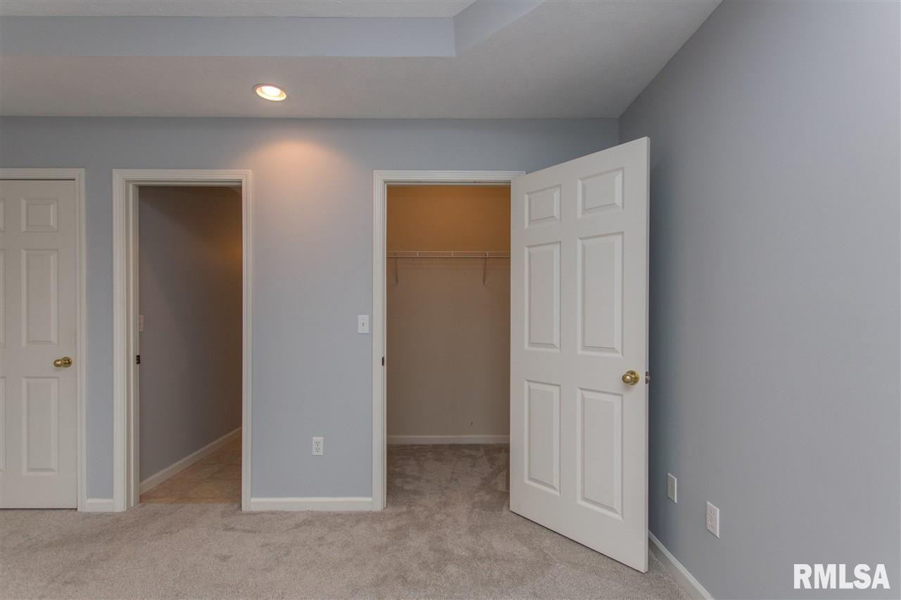 1922 Cobblestone Washington, IL 61571 - Photo 20 of 36 Gallery Image 20