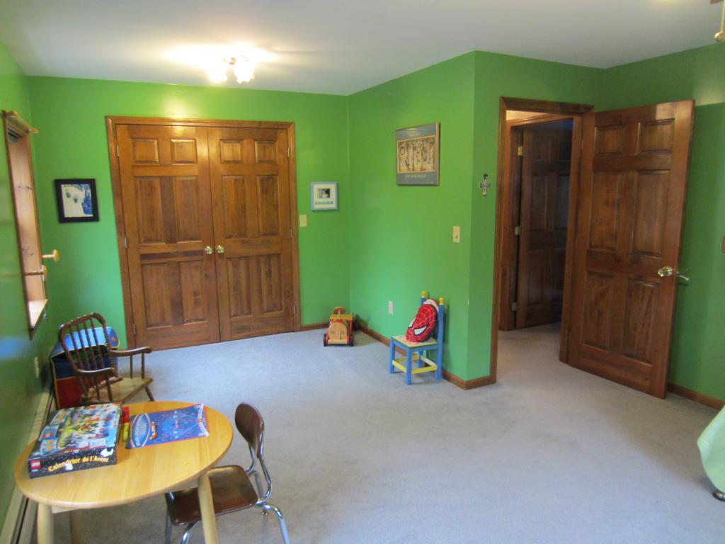 144 Greenwood Road Dublin, NH 03444 - Photo 14 of 19 Gallery Image 14