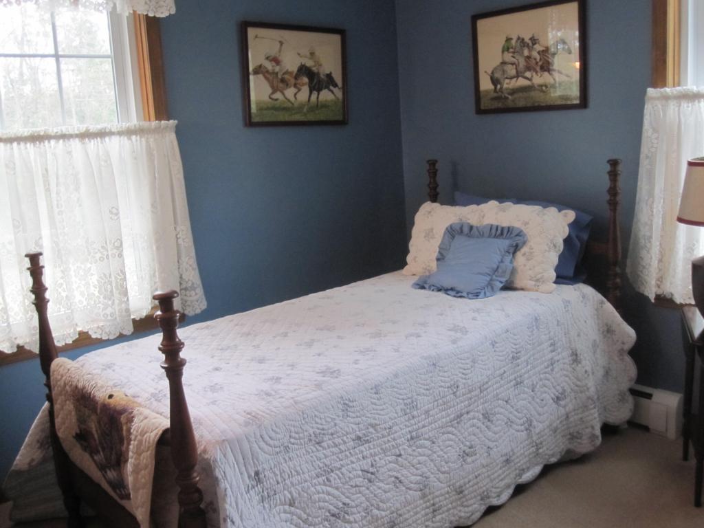 144 Greenwood Road Dublin, NH 03444 - Photo 17 of 19 Gallery Image 17