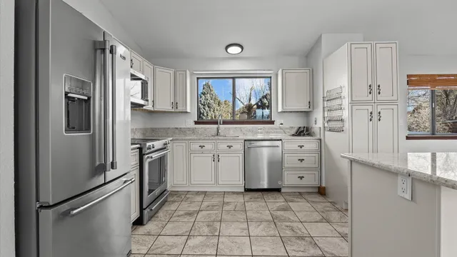 $550,000 | 2040 Barberry Avenue, Grand Junction, CO 81506