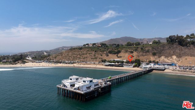 $18,500,000 | 23018 Pacific Coast Highway, Malibu, CA 90265