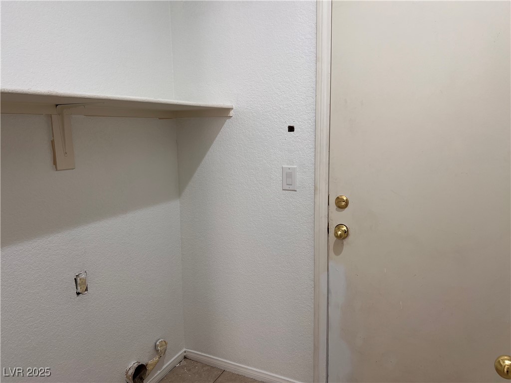 8301 Strawberry Spring Street Las Vegas, NV 89143 - Photo 12 of 19