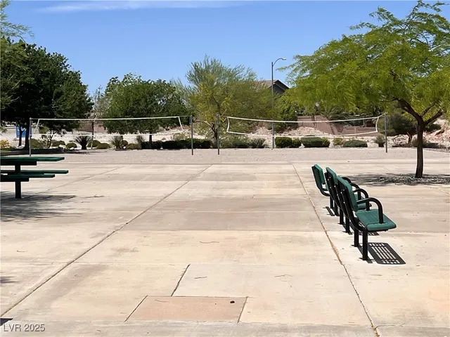 $389,900 | 8301 Strawberry Spring Street, Las Vegas, NV 89143