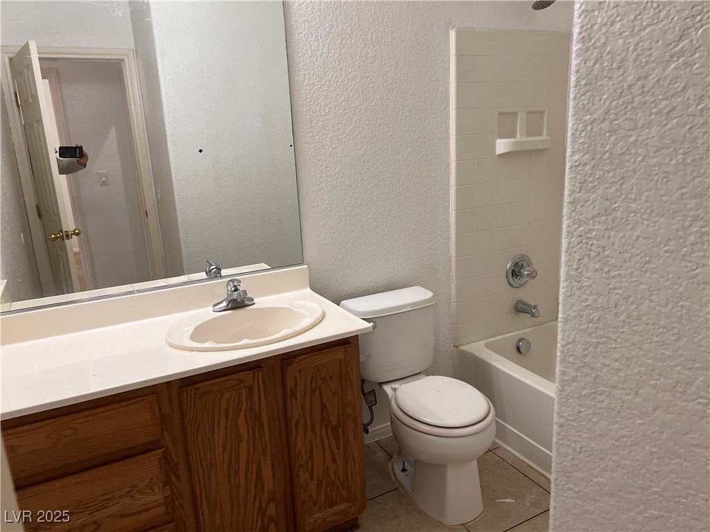 8301 Strawberry Spring Street Las Vegas, NV 89143 - Photo 10 of 19