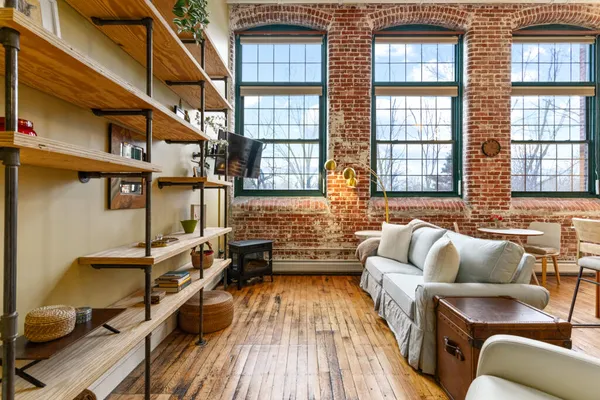 $365,000 | 30 Lincoln Street, Unit 220, Westbrook, ME 04092