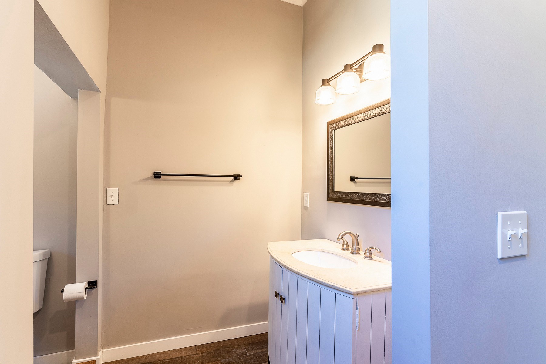 730 Division Street Huntington, IN 46750 - Photo 13 of 32 Gallery Image 13