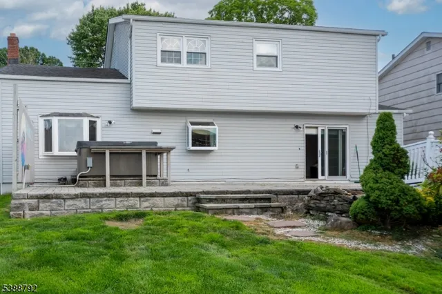 $4,500 | 34 Lincoln Street, Roseland, NJ 07068