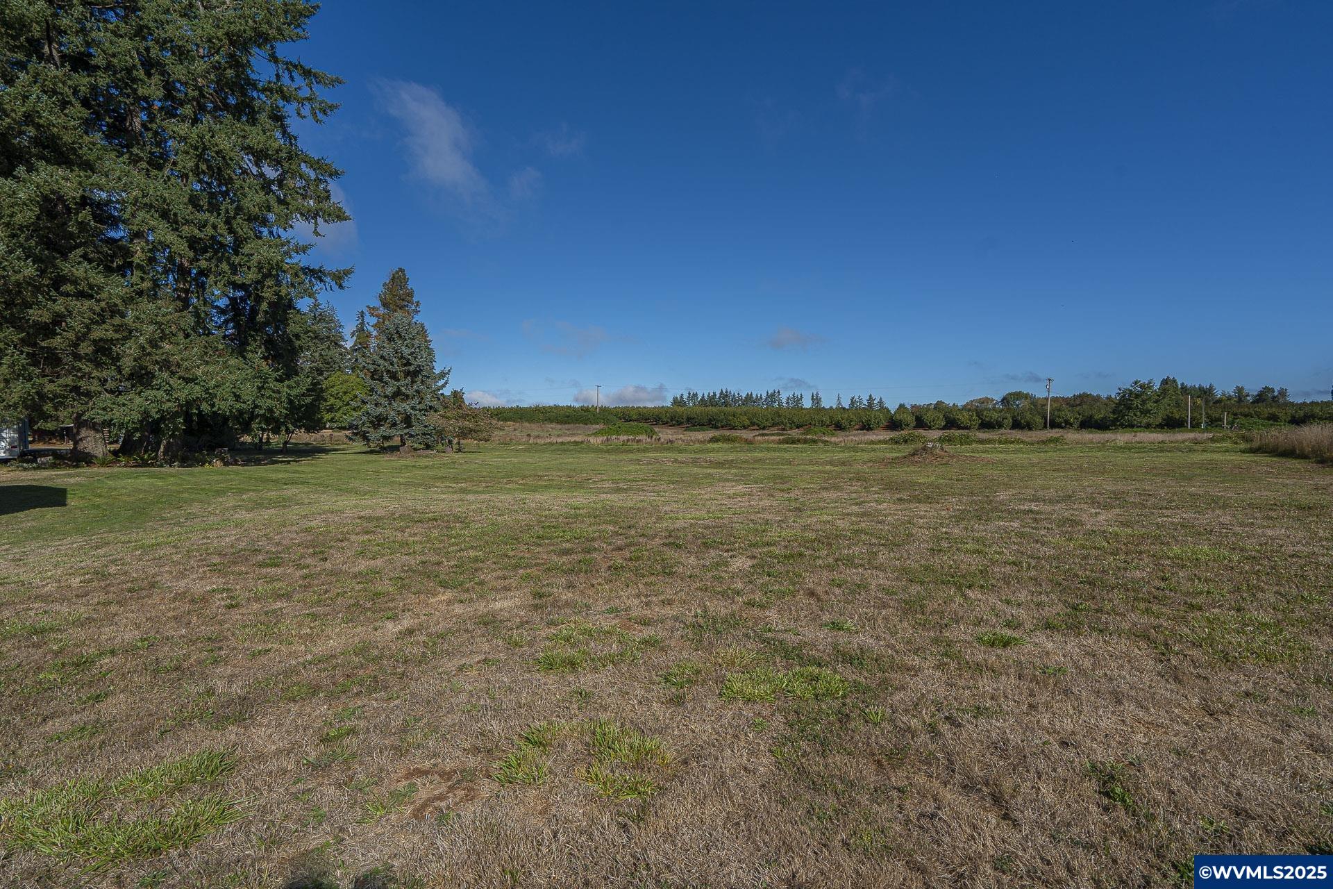 34715 Meridian Road Lebanon, OR 97355 - Photo 23 of 27 Gallery Image 23