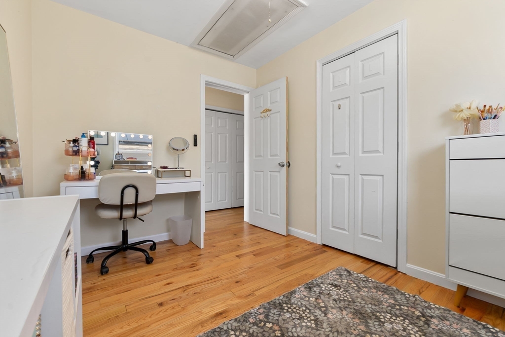 4 Alpine Court Gloucester, MA 01930 - Photo 10 of 38