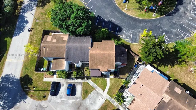 $520,000 | 7034 Southwest 112th Court, Miami, FL 33173